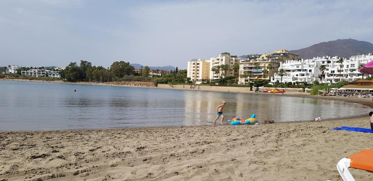 Puerto Estepona Luaran gambar