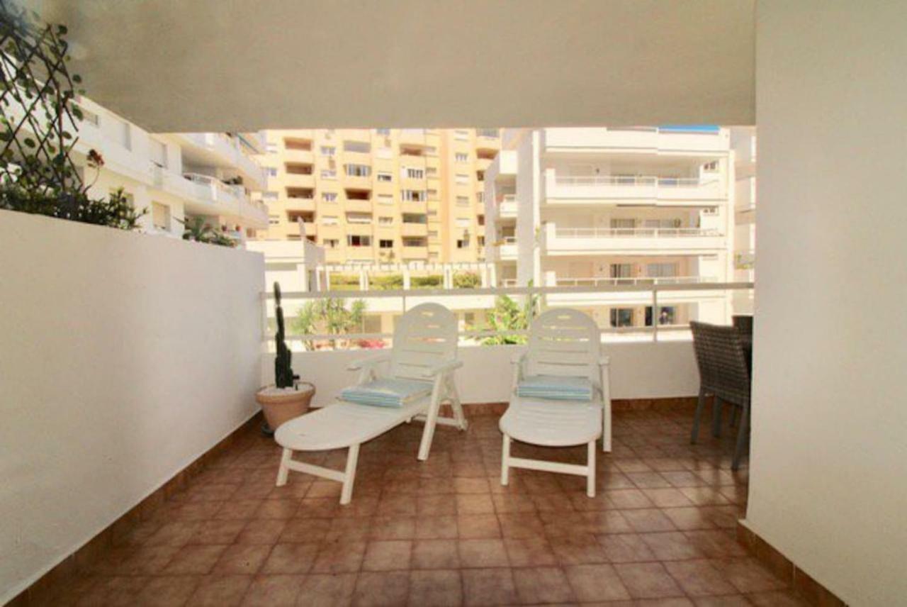 Puerto Estepona Luaran gambar